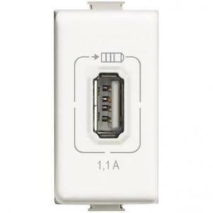 Matix caricatore usb 5v 1.1a colore bianco am5285c1