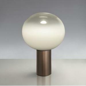 Lampada da tavolo laguna 16 attacco piccolo e14 in vetro soffiato/alluminio colore bronzo per interno 1800160a