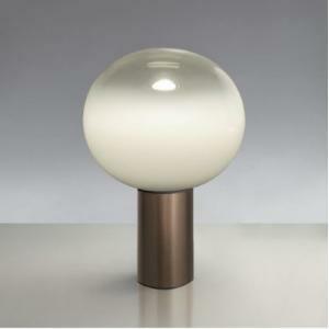 Lampada da tavolo laguna 26 attacco grande e27 20w in vetro soffiato e alluminio colore bronzo satinato 1805160a