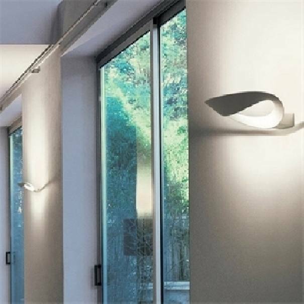 artemide artemide lampada da parete alluminio pressofuso mesmeri halo bianca 0916010a