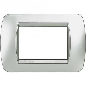 Livinglight placca 3 moduli colore tech cornice tech l4803te