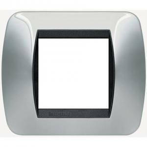 Livinglight placca 2 moduli colore cromo lucido cornice nera l4802cr