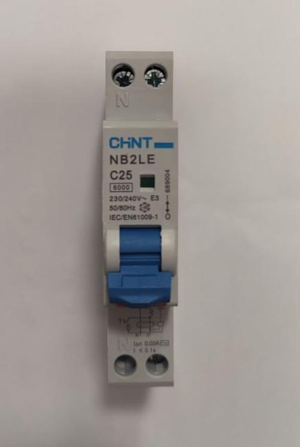 Interruttore magnetotermico differenziale Chint 1P+N 6KA 30mA - 689004 02