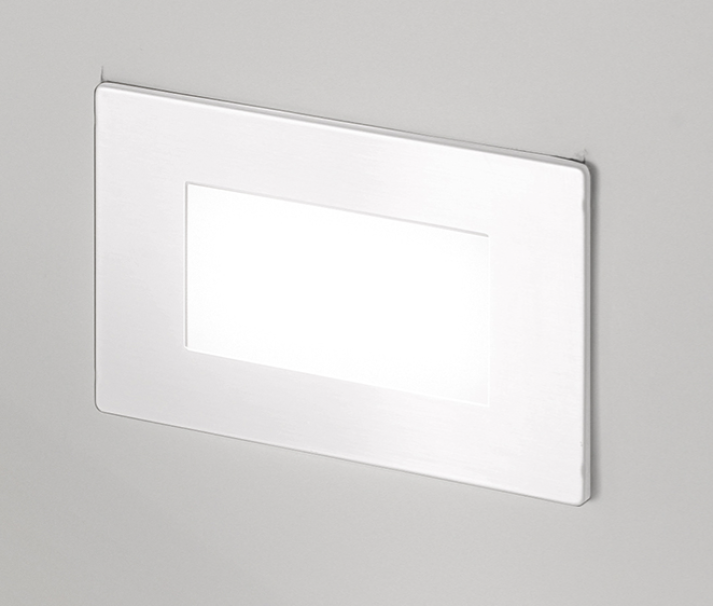 Segnapasso led con placche Gea Luce 2W 3000K bianco nickel - GES811 02